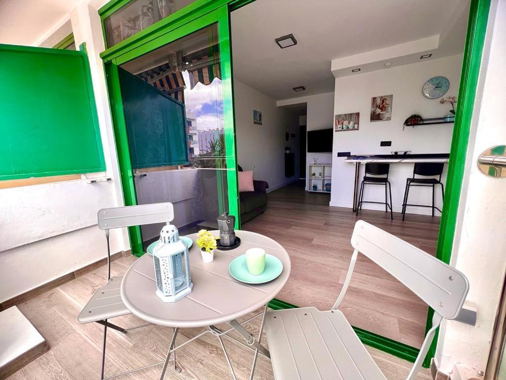 Fm Beach Home - Renovated Apartment With Swimming Pool Near Maspalomas Dunes & Beach Плая дел Инглес Екстериор снимка